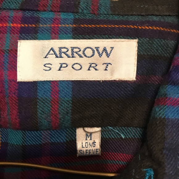 Very Nice Men’s Arrow Shirt! Size Medium - Picture 3 of 4